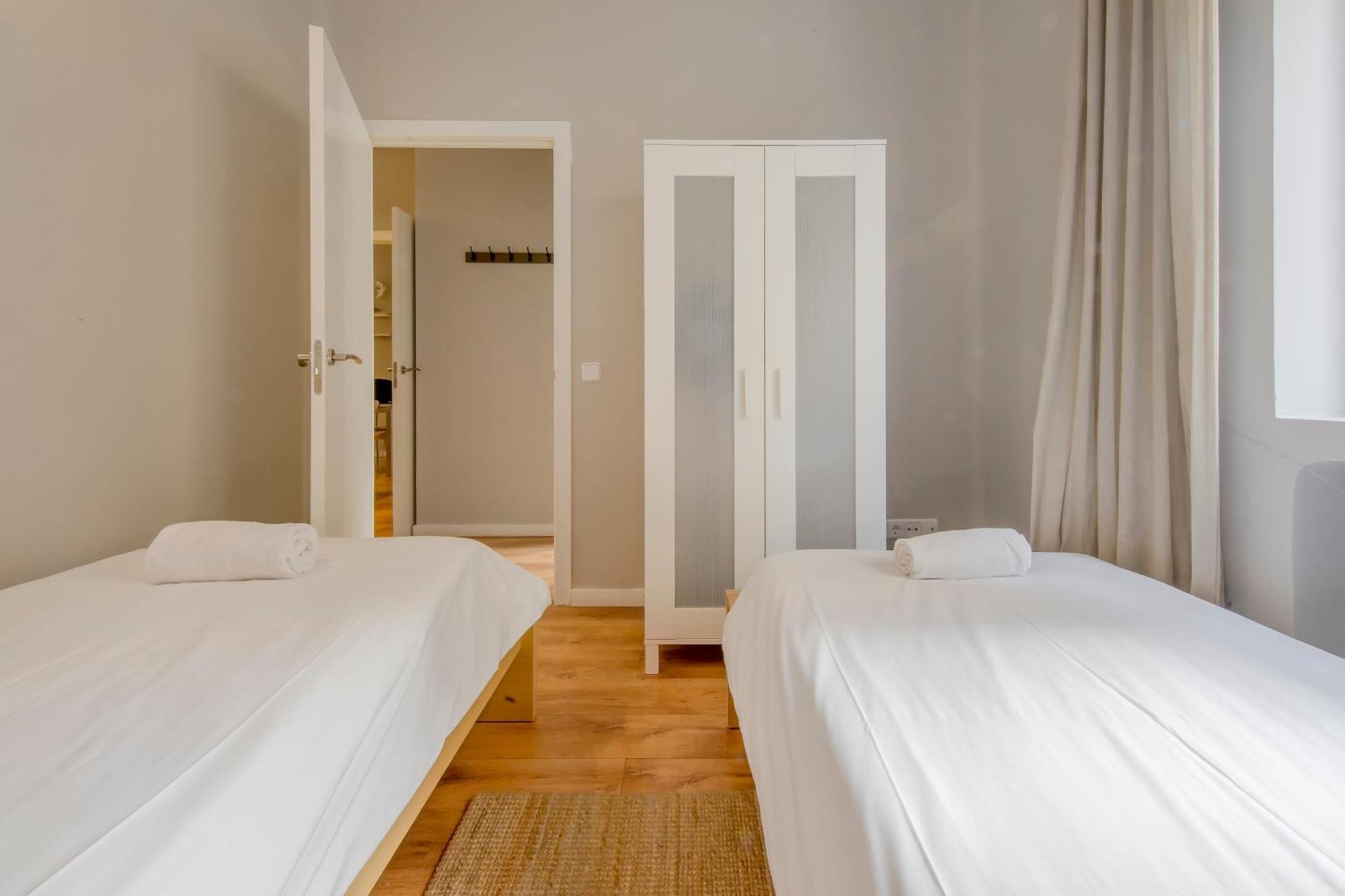 Excelente Piso De 3 Habitaciones En La Latina-Centro Madrid Exteriör bild
