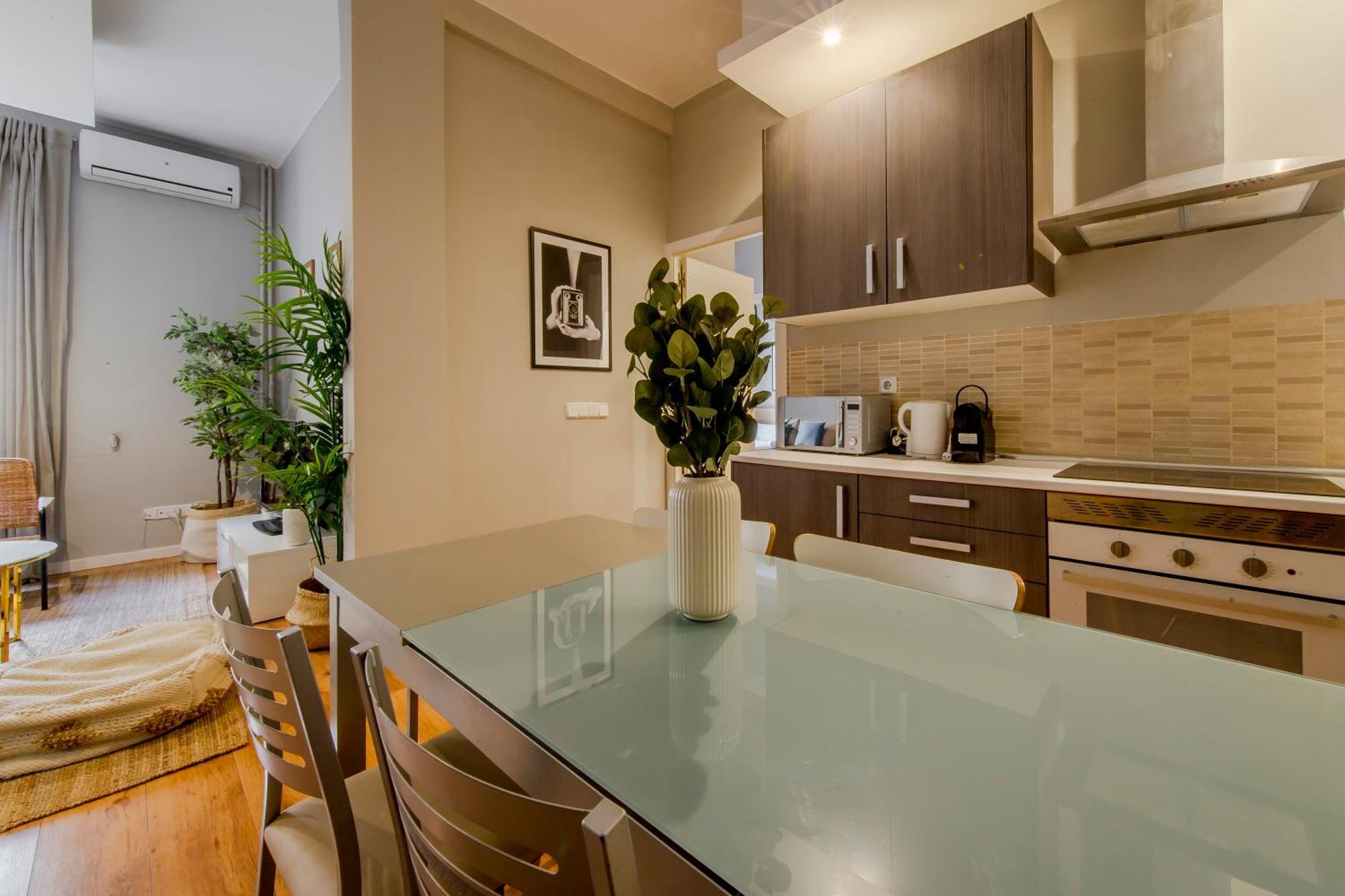 Excelente Piso De 3 Habitaciones En La Latina-Centro Madrid Exteriör bild